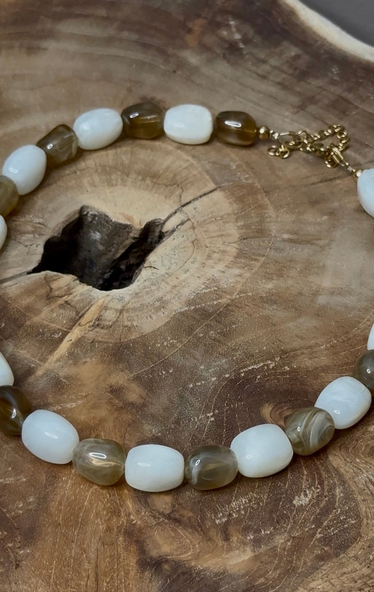 Collier Caroline
